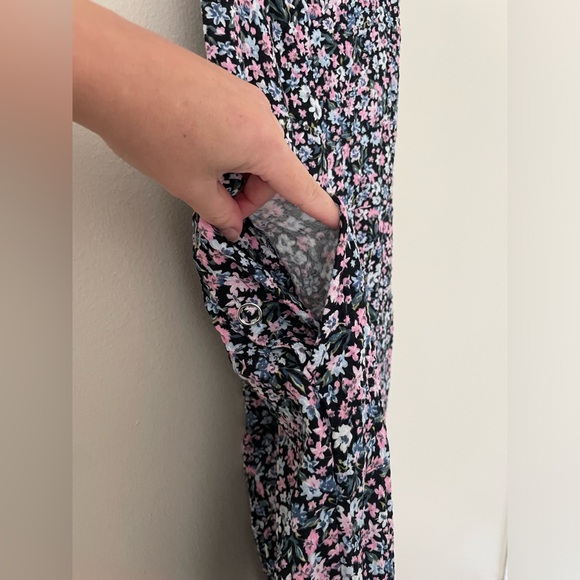 Zara Floral Criss Cross Overalls - Picture 7 of 12